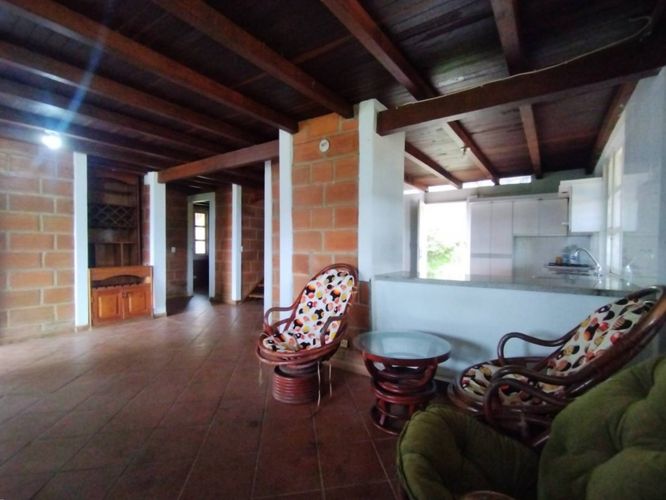 Finca en venta en San Jose, Guarne, 270 m² · foto 10 de 24