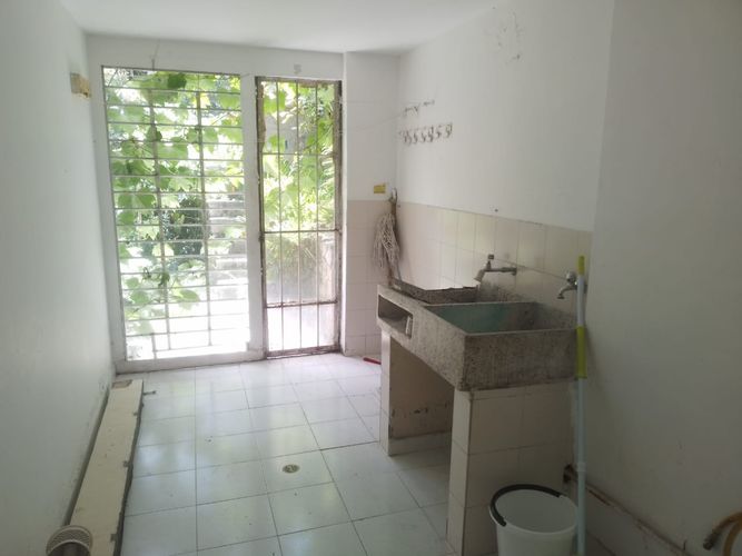Oficina en arriendo en El Poblado, Medellín, 80 m² · foto 9 de 10