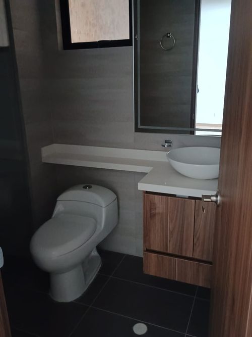 Apartamento de 2 alcobas en venta en Quinta Paredes, Bogotá, 81 m² · foto 21 de 24