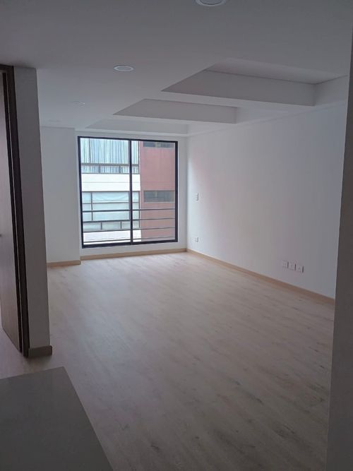 Apartamento de 2 alcobas en venta en Quinta Paredes, Bogotá, 81 m² · foto 17 de 24