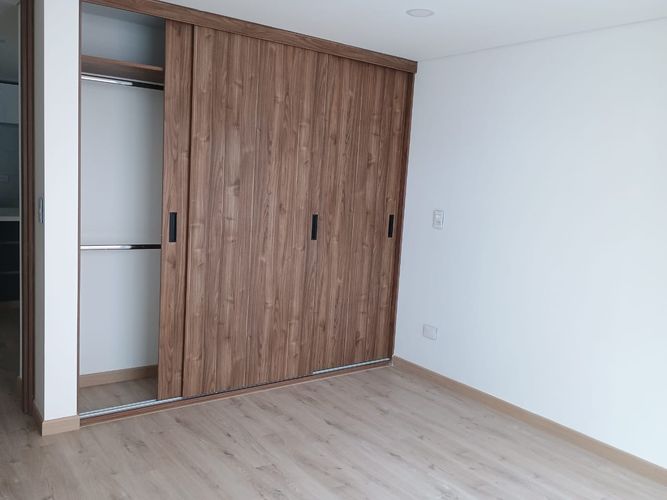 Apartamento de 2 alcobas en venta en Quinta Paredes, Bogotá, 81 m² · foto 24 de 24