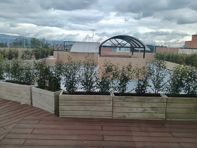 Apartamento de 2 alcobas en venta en Quinta Paredes, Bogotá, 81 m² · foto 1 de 24