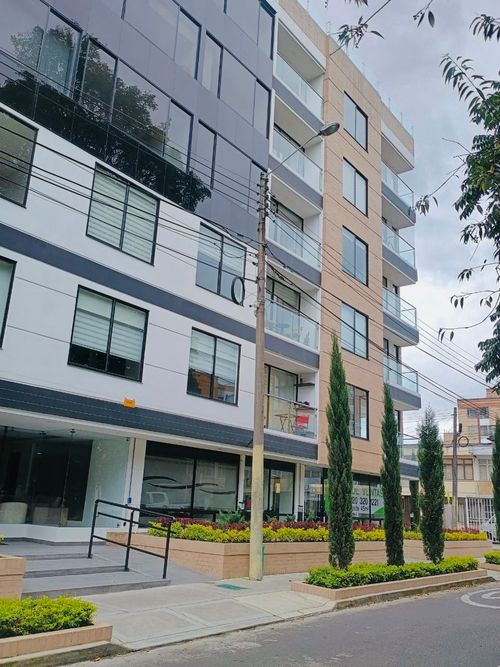 Apartamento de 2 alcobas en venta en Quinta Paredes, Bogotá, 81 m² · foto 6 de 24