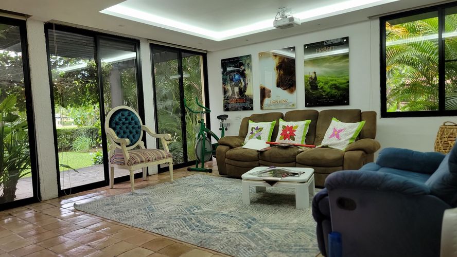Casa de 4 alcobas en venta en Las Mercedes, Jamundí, 1697 m² · foto 3 de 24