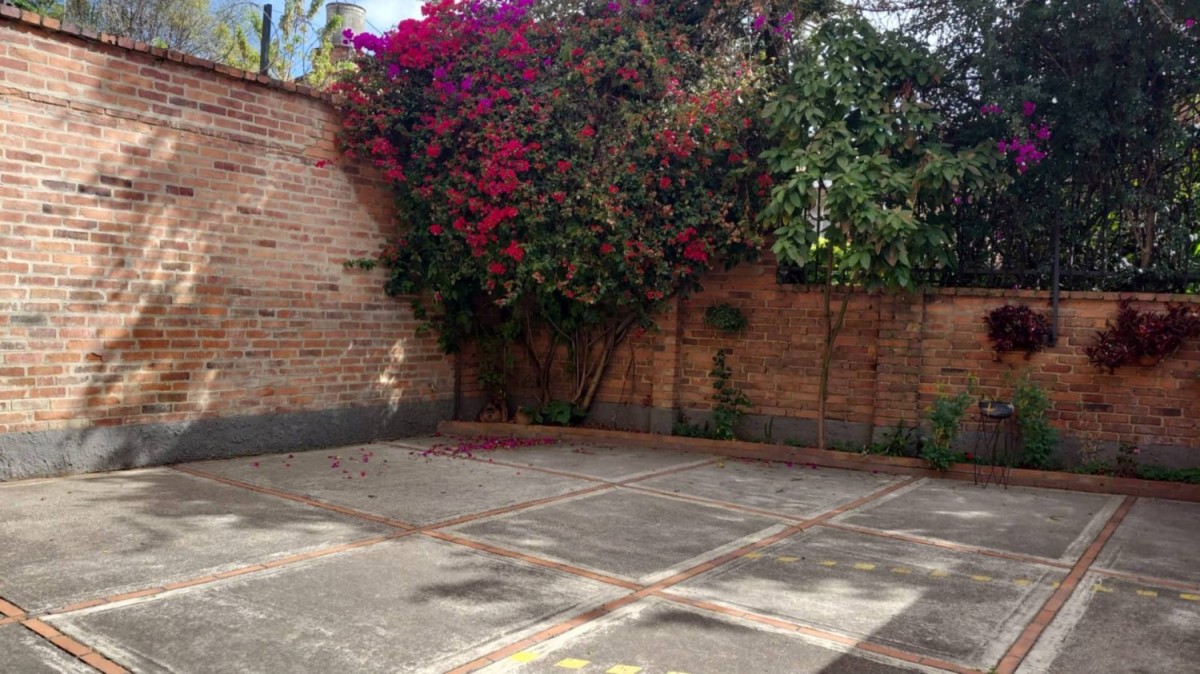 Casa en venta en Quinta Camacho, Bogotá · foto 9 de 24