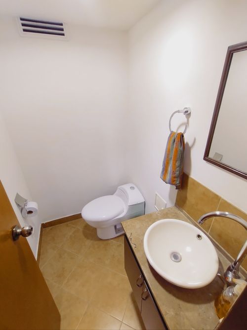 Oficina en venta en San Pedro, Cali, 138 m² · foto 22 de 24