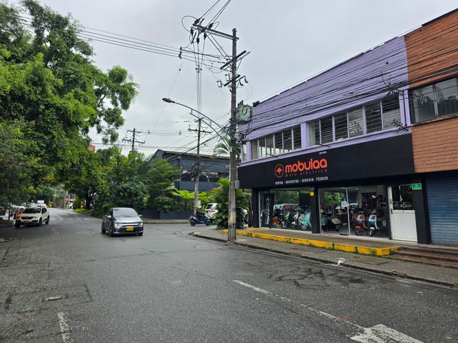 Local en venta en San Diego, Medellín, 205 m² · foto 4 de 8