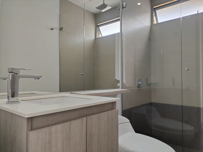 Apartamento de 3 alcobas en arriendo en Vía Las Palmas, Medellín, 126 m² · foto 19 de 20