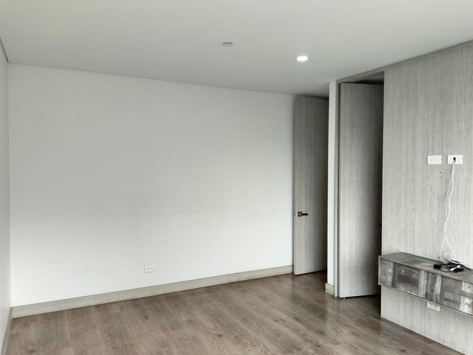 Apartamento de 3 alcobas en arriendo en Vía Las Palmas, Medellín, 126 m² · foto 13 de 20