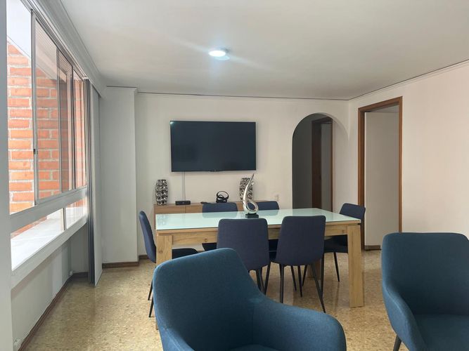 Apartamento de 3 alcobas en venta en La Florida, Medellín, 120 m² · foto 3 de 16