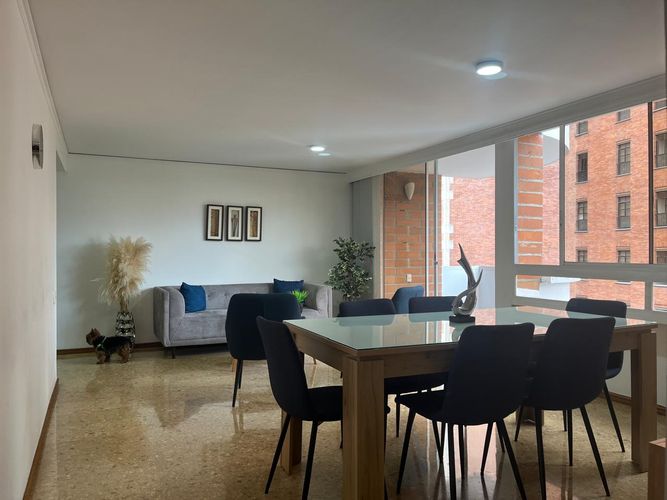 Apartamento de 3 alcobas en venta en La Florida, Medellín, 120 m² · foto 2 de 16