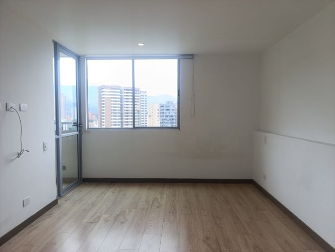 Apartamento de 4 alcobas en arriendo en El Poblado, Medellín, 64 m² · foto 8 de 17