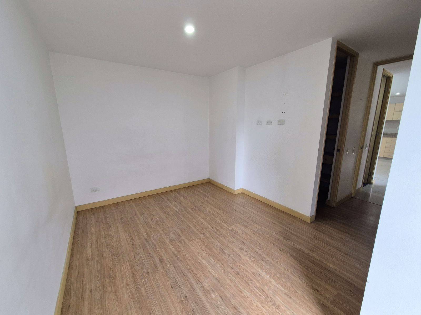 Apartamento en venta en Loma Del Chocho, Envigado · foto 13 de 18