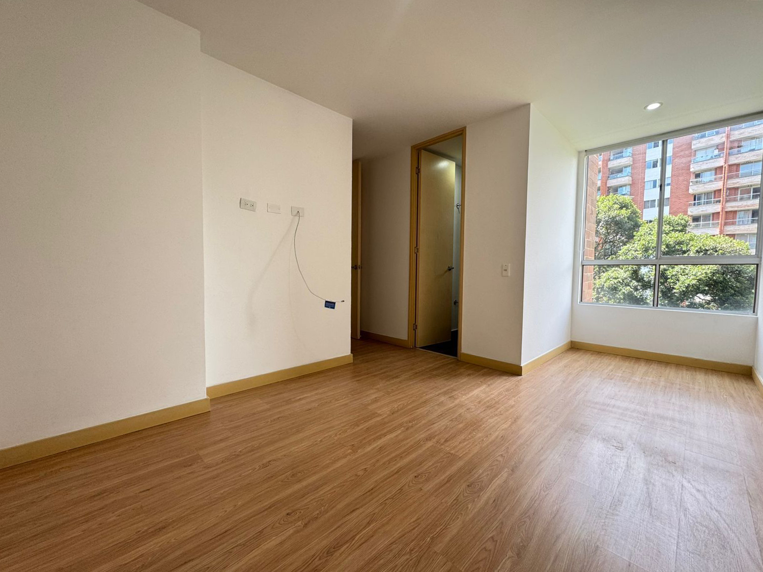 Apartamento en venta en Loma Del Chocho, Envigado · foto 8 de 18