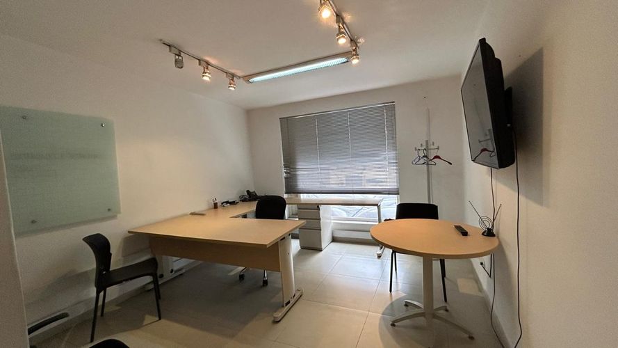 Casa en venta en Antiguo Country, Bogotá, 348 m² · foto 14 de 24