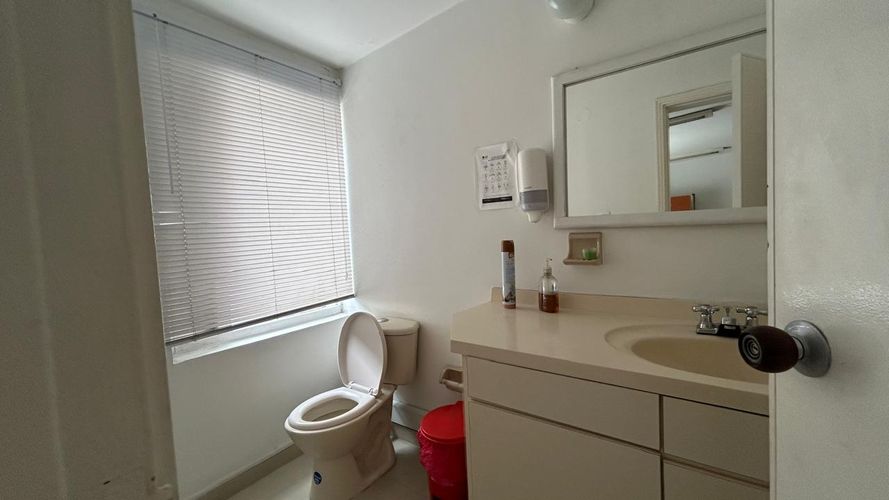 Casa en venta en Antiguo Country, Bogotá, 348 m² · foto 15 de 24