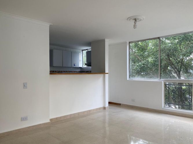Apartamento de 1 alcoba en arriendo en La Aguacatala, Medellín, 70 m² · foto 7 de 17