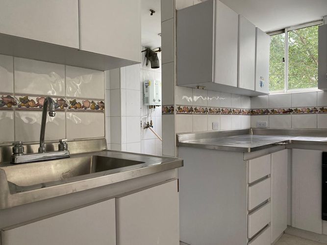 Apartamento de 1 alcoba en arriendo en La Aguacatala, Medellín, 70 m² · foto 10 de 17