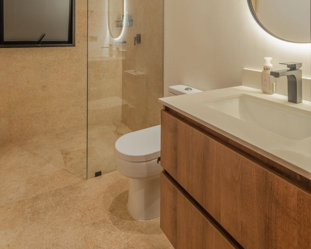 Apartamento de 2 alcobas en venta en El Poblado, Medellín, 114 m² · foto 8 de 9