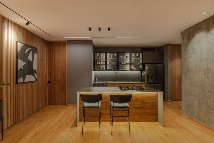 Apartamento de 2 alcobas en venta en El Poblado, Medellín, 114 m² · foto 3 de 9