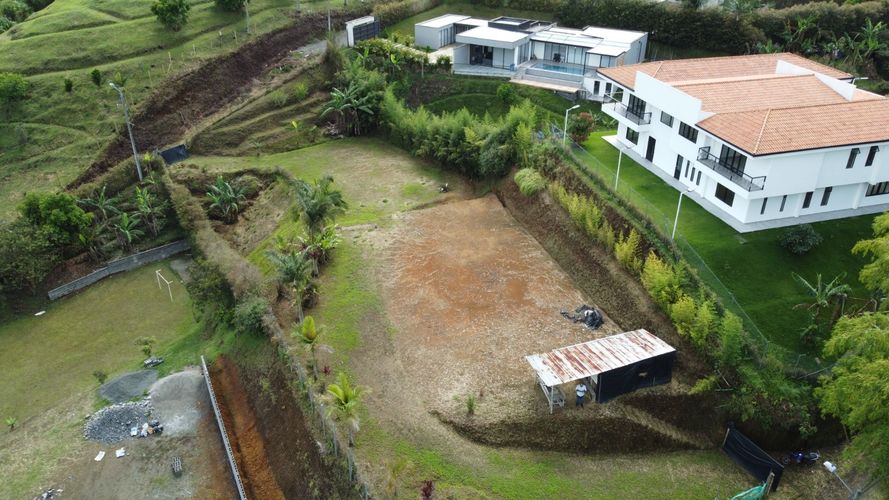 Lote en venta en Condina, Pereira, 2150 m² · foto 4 de 12