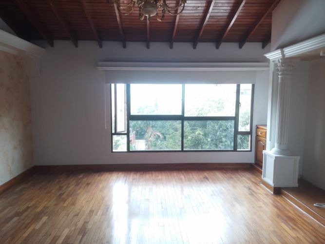 Oficina en arriendo en El Poblado, Medellín, 1000 m² · foto 6 de 13