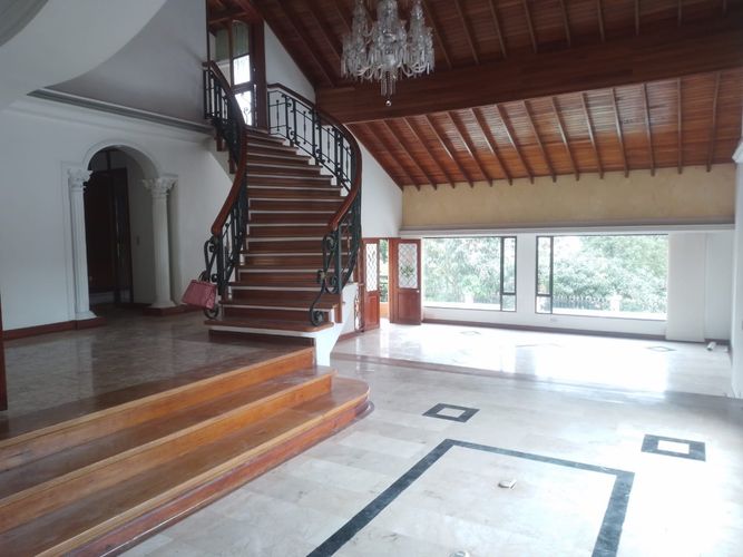Oficina en arriendo en El Poblado, Medellín, 1000 m² · foto 4 de 13