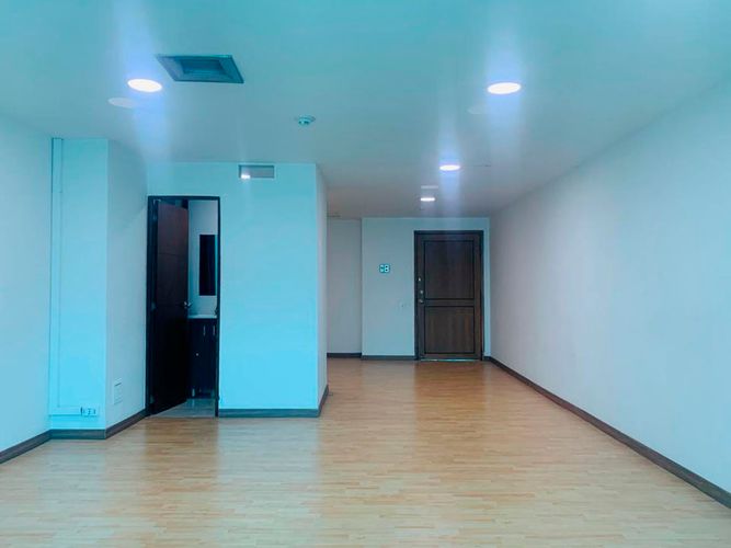 Oficina en arriendo en El Poblado, Medellín, 54 m² · foto 4 de 6