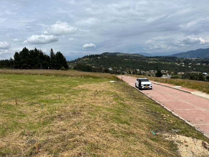 Lote en venta en Yerbabuena, Sopó, 1964 m² · foto 10 de 24