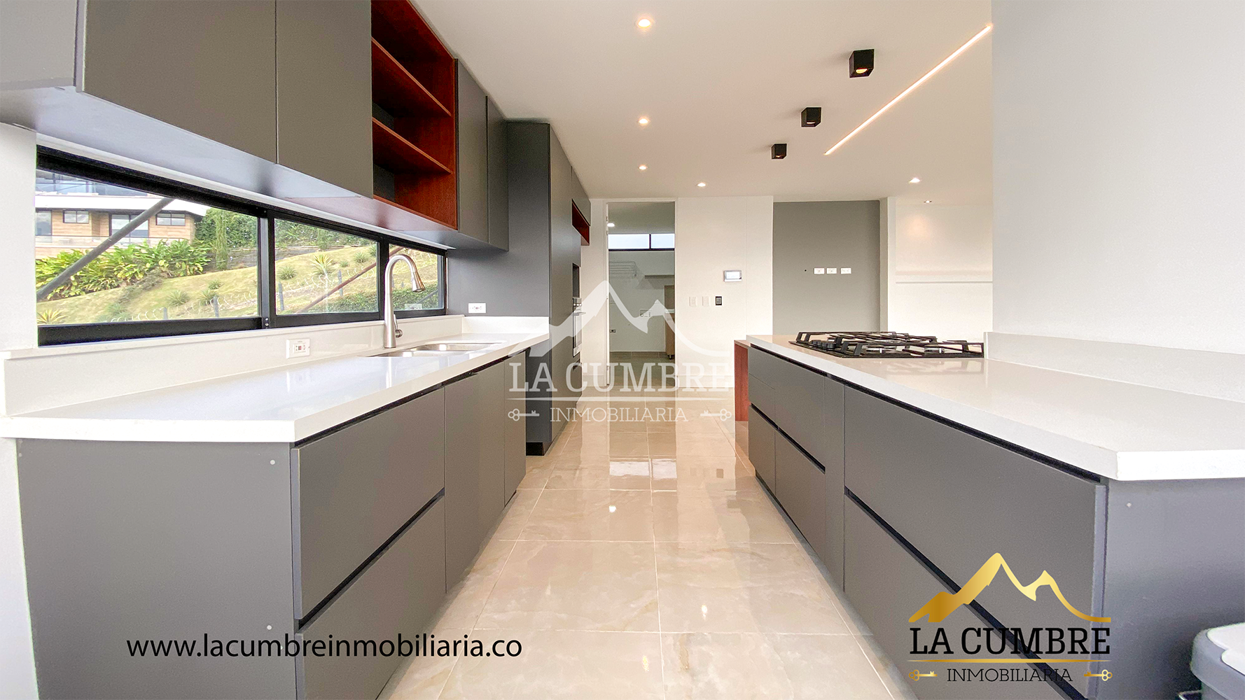 Apartamento en arriendo en Loma El Atravesado, Envigado · foto 4 de 17