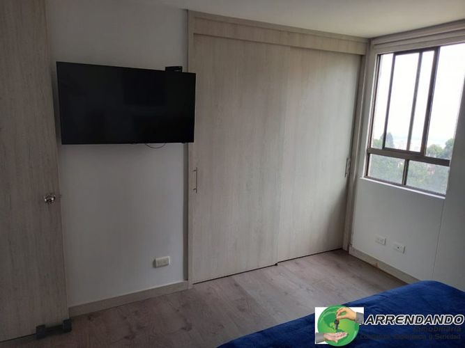 Apartamento de 3 alcobas en venta en Las Lomitas, Sabaneta, 74 m² · foto 14 de 21