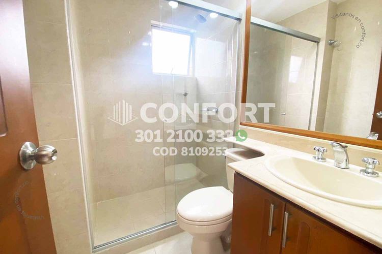 Apartamento de 3 alcobas en arriendo en Conquistadores, Medellín, 100 m² · foto 14 de 24
