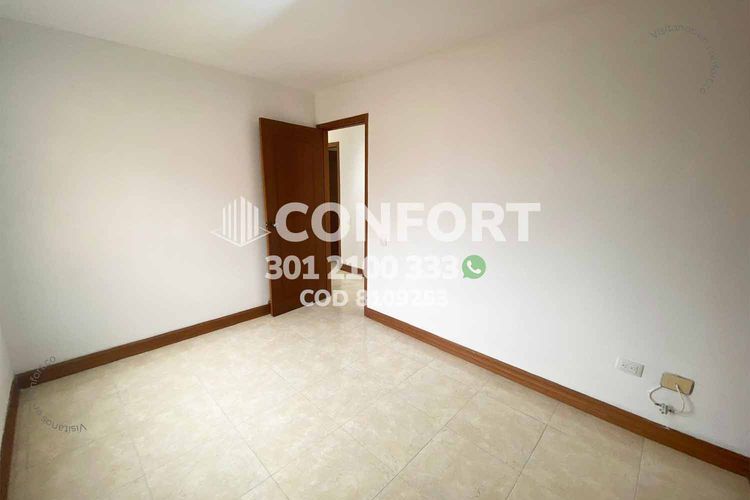 Apartamento de 3 alcobas en arriendo en Conquistadores, Medellín, 100 m² · foto 20 de 24