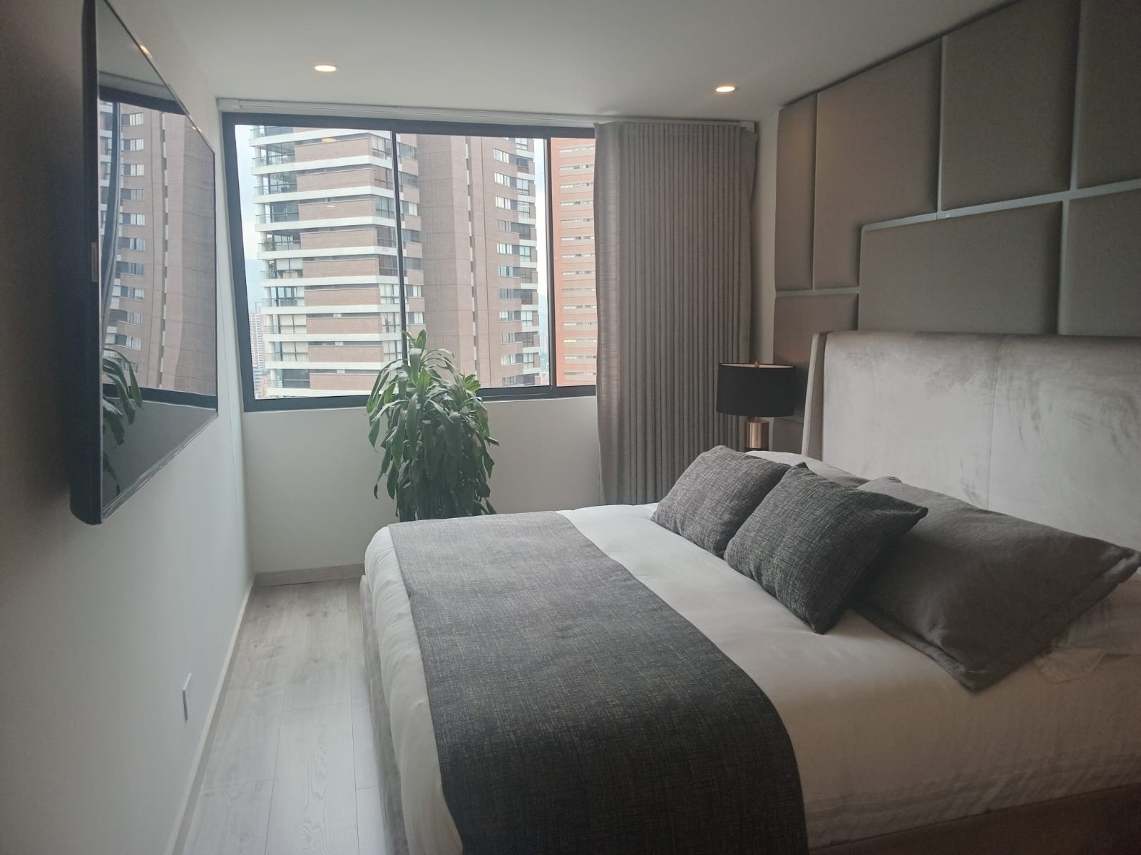 Apartamento en arriendo en El Poblado, Medellín · foto 12 de 15