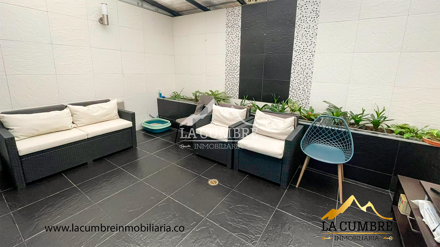 Casa de 3 alcobas en venta en Alejandria, Medellín, 170 m² · foto 3 de 11