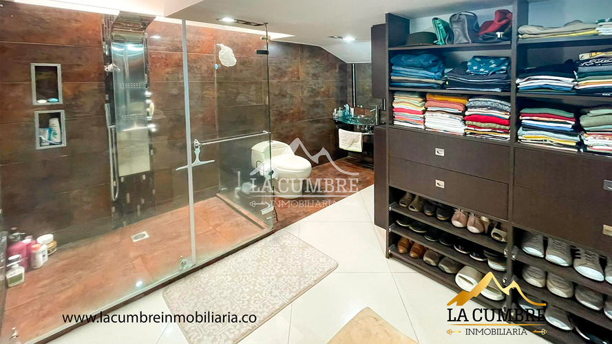Casa de 3 alcobas en venta en Alejandria, Medellín, 170 m² · foto 8 de 11
