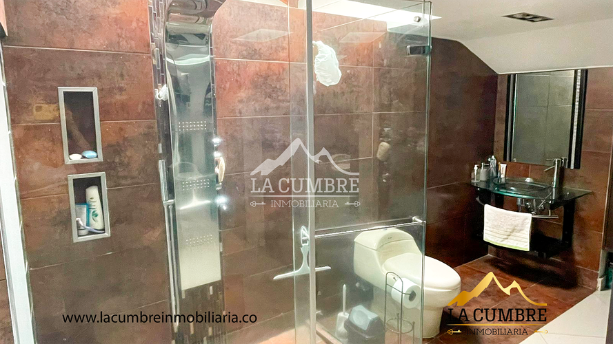 Casa de 3 alcobas en venta en Alejandria, Medellín, 170 m² · foto 11 de 11