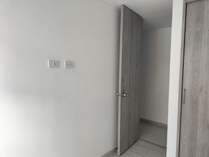 Apartamento de 3 alcobas en arriendo en El Poblado, Medellín, 63 m² · foto 9 de 15