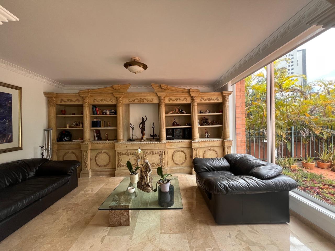 San Lucas Plaza, Calle 20 Sur, La Abadia, El Poblado, Medellín, Antioquia, Colombia - Photo 3