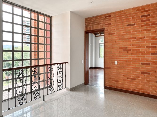 Casa de 3 alcobas en venta en Cola Del Zorro, Medellín, 326 m² · foto 14 de 24