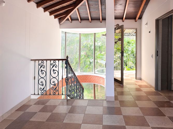 Casa de 3 alcobas en venta en Cola Del Zorro, Medellín, 326 m² · foto 21 de 24