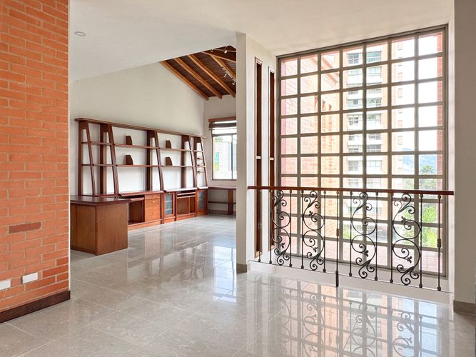 Casa de 3 alcobas en venta en Cola Del Zorro, Medellín, 326 m² · foto 22 de 24