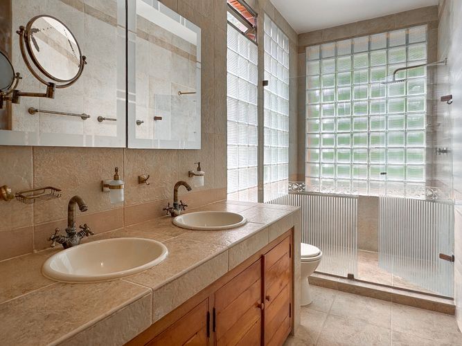 Casa de 3 alcobas en venta en Cola Del Zorro, Medellín, 326 m² · foto 23 de 24