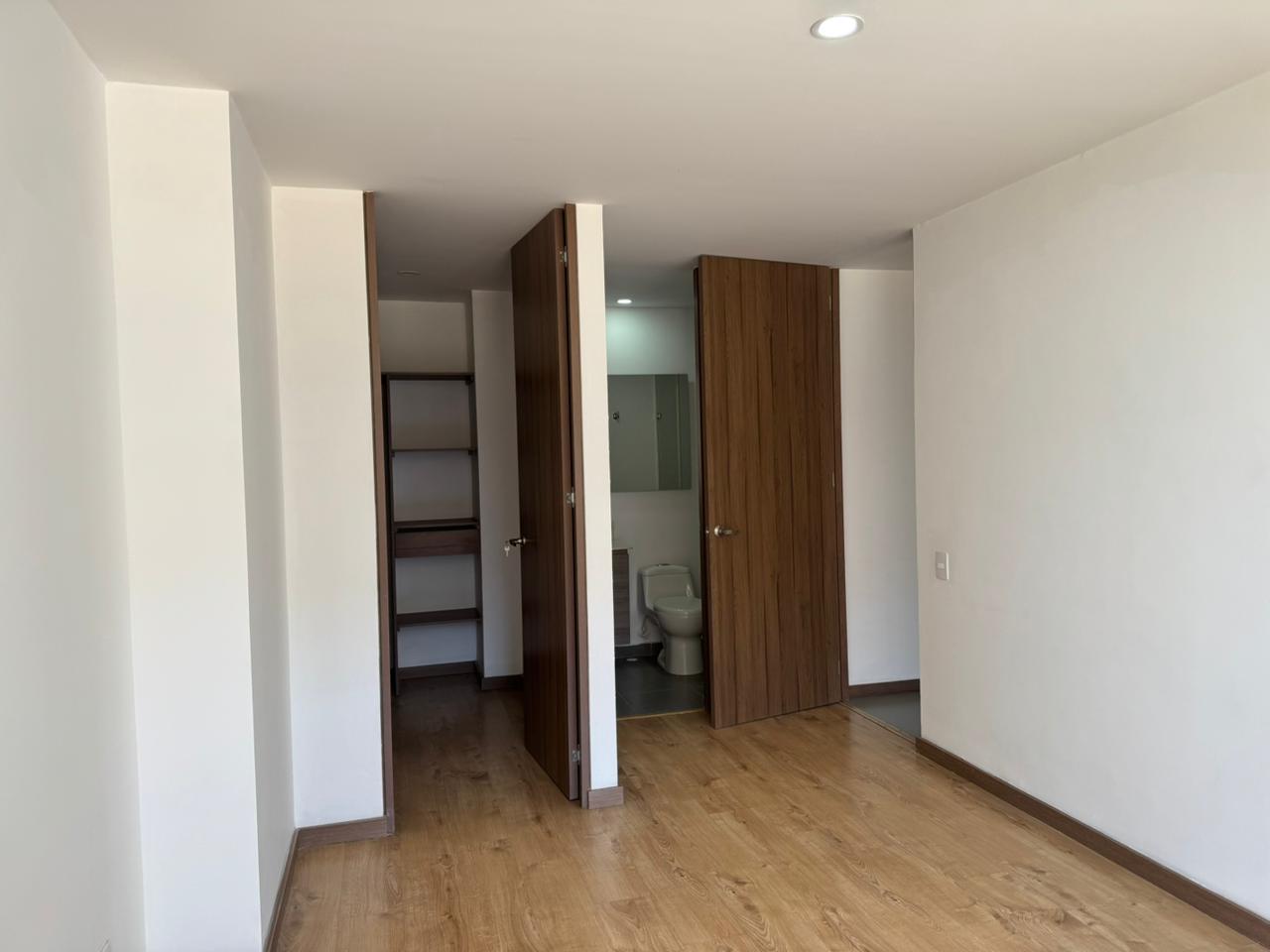 Apartamento en venta en Escobero, Envigado · foto 4 de 10