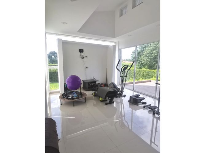 Casa de 4 alcobas en venta en Cr. Valle Verde, Jamundí, 705 m² · foto 7 de 24