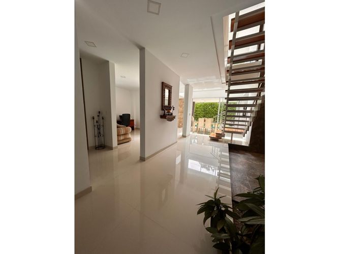 Casa de 4 alcobas en venta en Cr. Valle Verde, Jamundí, 705 m² · foto 9 de 24