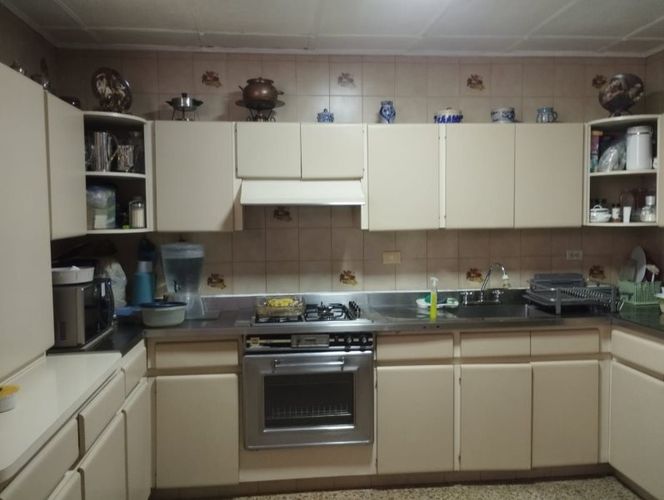 Casa de 7 alcobas en venta en Prado, Medellín, 561 m² · foto 22 de 24