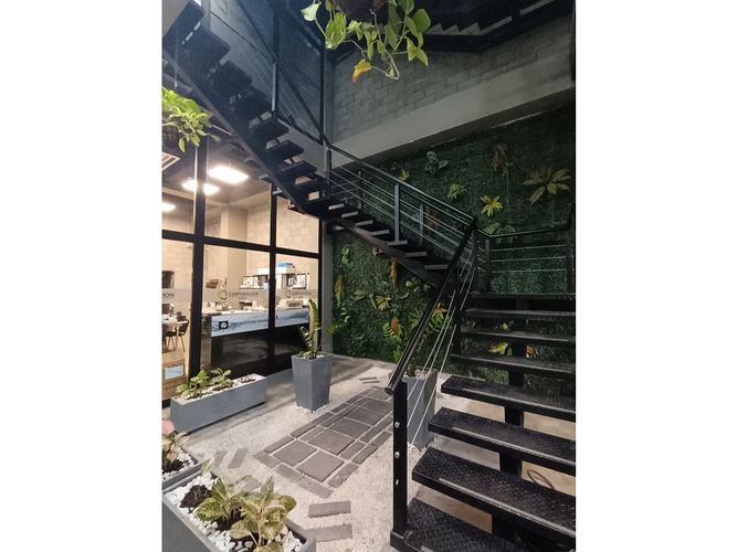 Edificio en venta en Alameda, Cali, 800 m² · foto 7 de 15