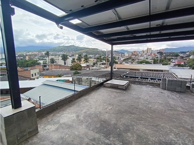 Edificio en venta en Alameda, Cali, 800 m² · foto 8 de 15