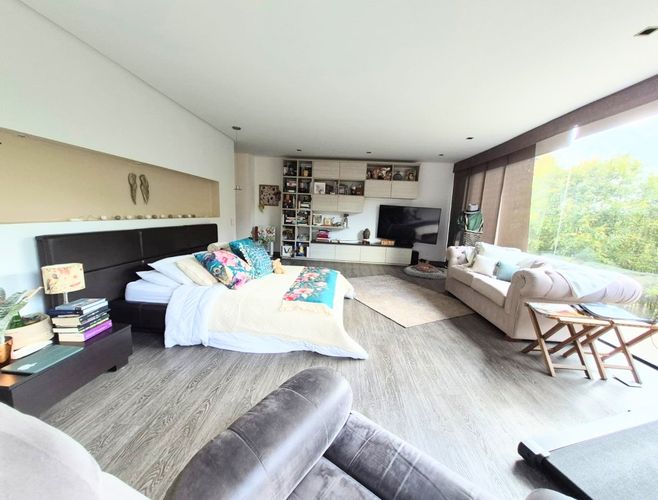Casa de 4 alcobas en venta en Las Palmas, Envigado, 372 m² · foto 4 de 17